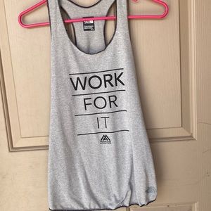 The north face women’s size small grey gym tank top work for it